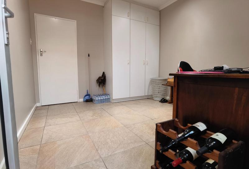 3 Bedroom Property for Sale in Goodwood Estate Western Cape